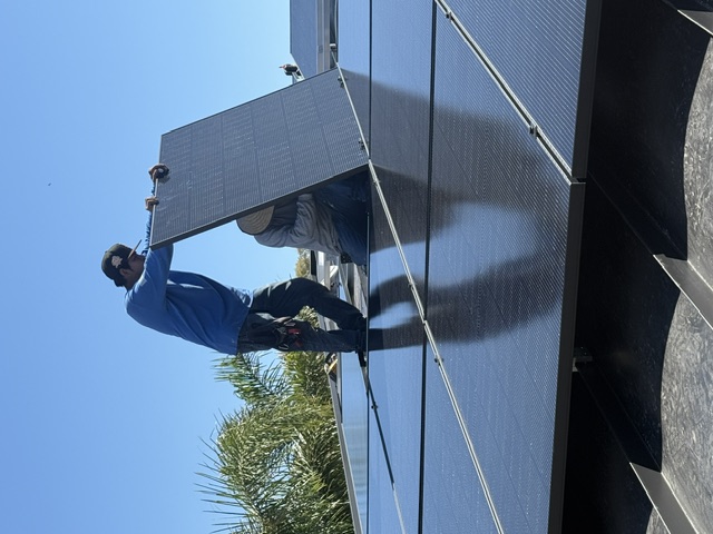 Grid tie-in (battery backup)